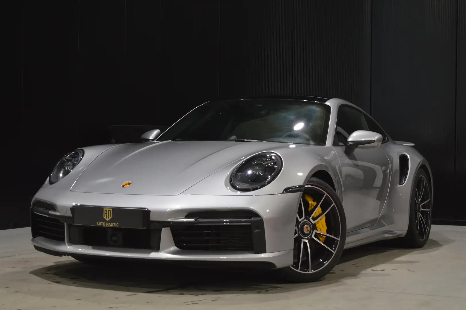 Porsche 992 911 Turbo S coupé 1 HAND - Lift - Carbon Silber - 1