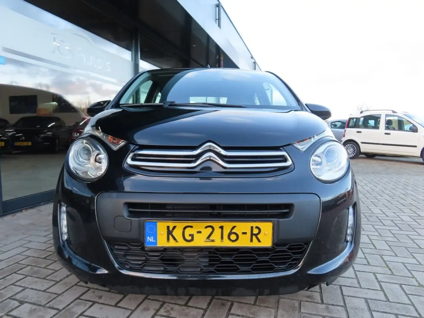 Citroen C1 1.0 E-VTI Selection Airco Cruise 2016 Noir - 2