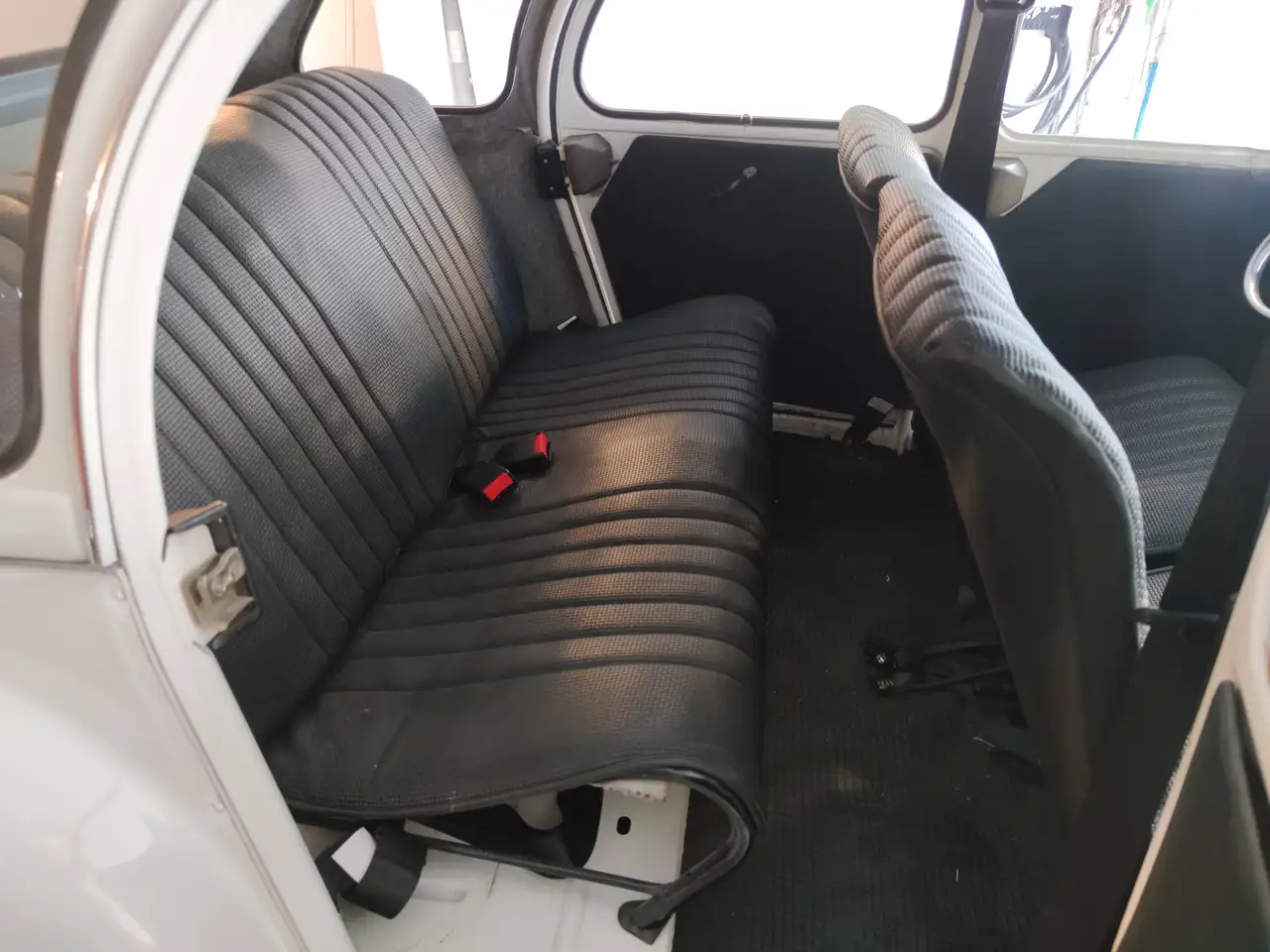 Citroen 2CV6 0.6 Special, foto 8