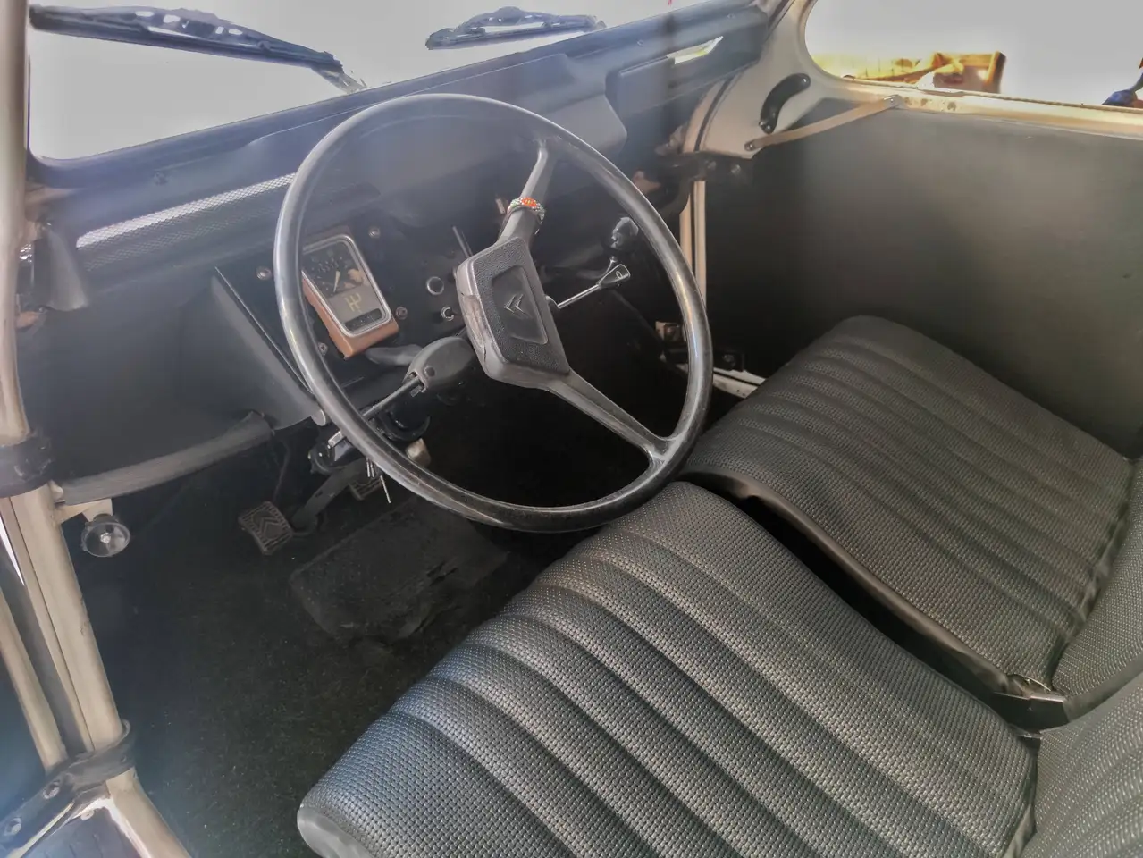 Citroen 2CV6 0.6 Special, foto 6