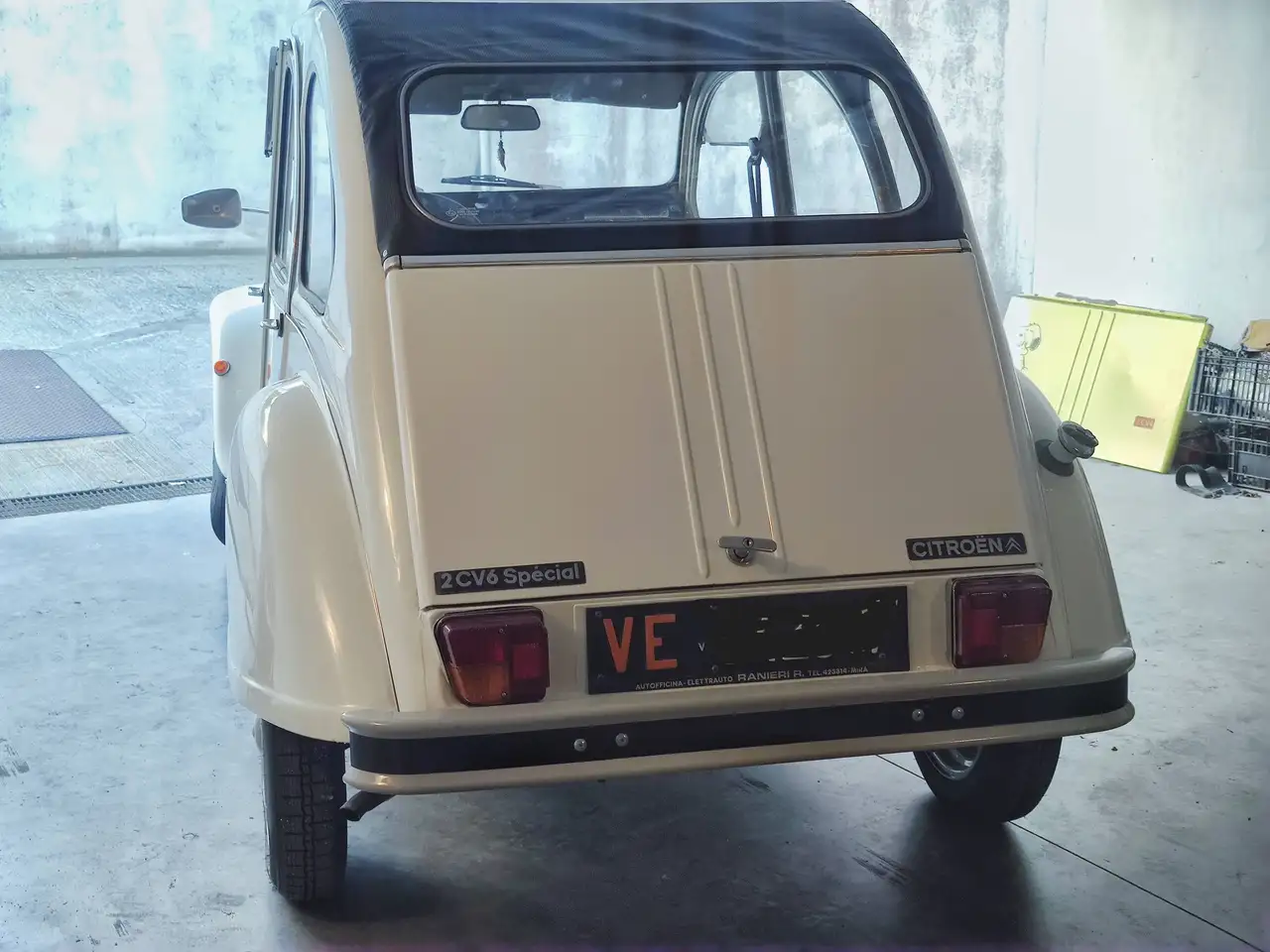 Citroen 2CV6 0.6 Special, foto 3