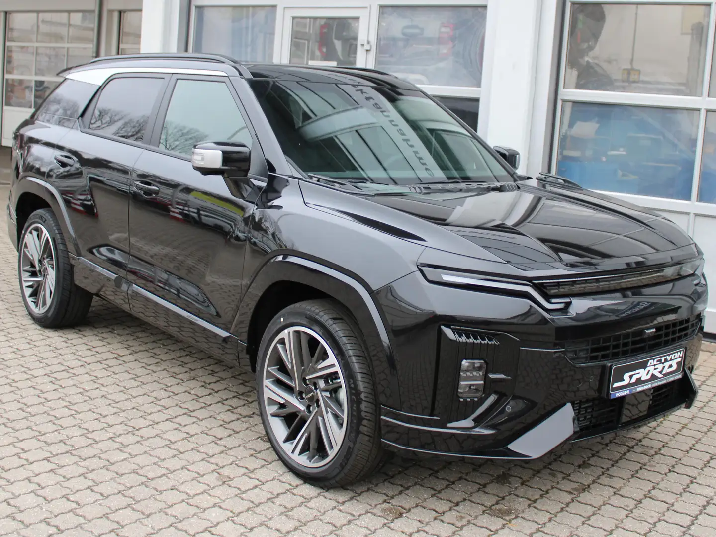 KGM Actyon Actyon Lux 1,5 6AT 2WD, Panorama Sunroof Schwarz - 1