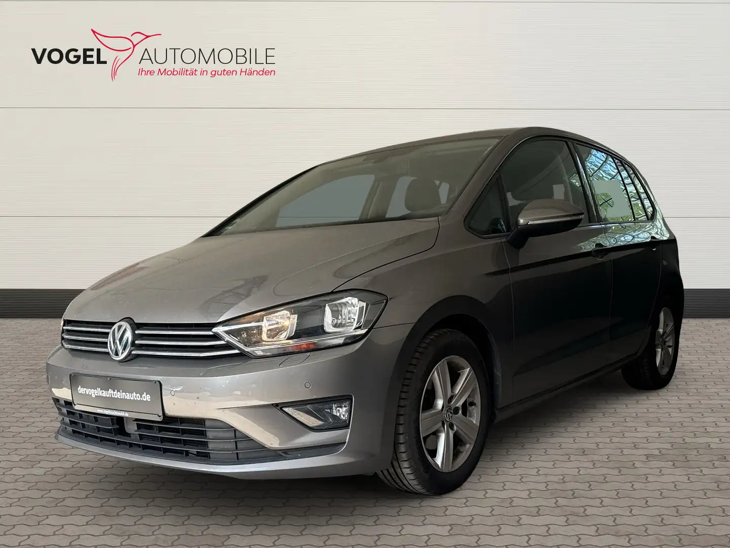 Volkswagen Golf Sportsvan VII 1.4 TSI BMT Comfortline +AHK Grau - 1