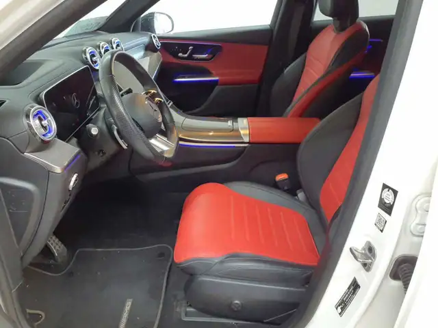 Mercedes-Benz GLC view 8