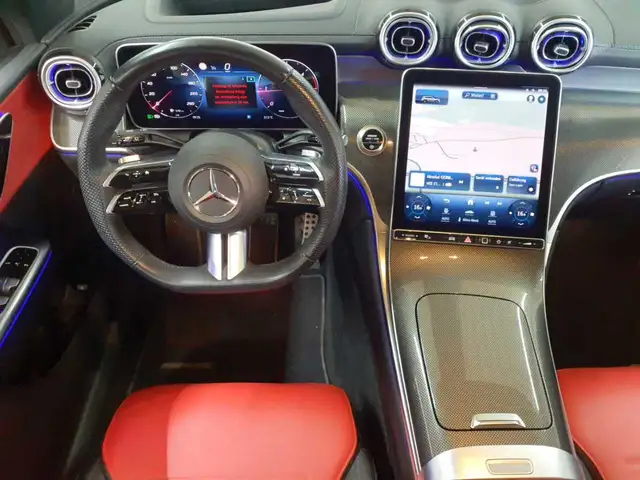 Mercedes-Benz GLC view 9