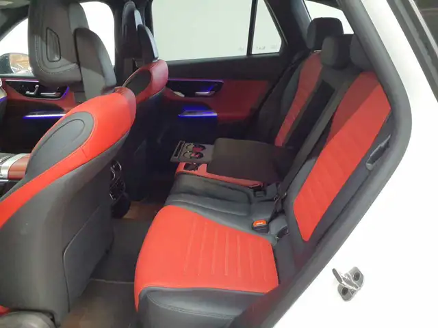 Mercedes-Benz GLC view 14