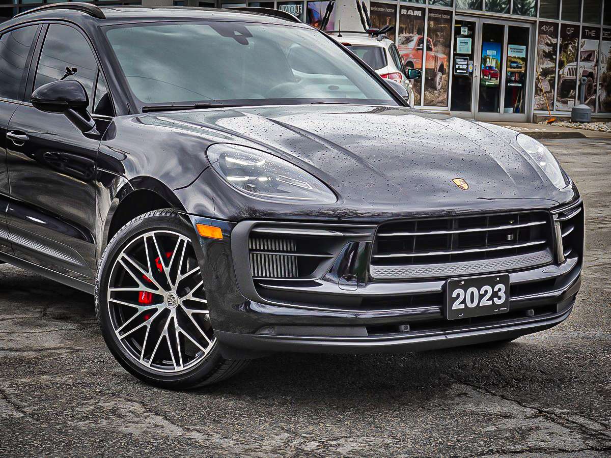 2023 Porsche Macan S AWD| LOCAL TRADE| alt 2