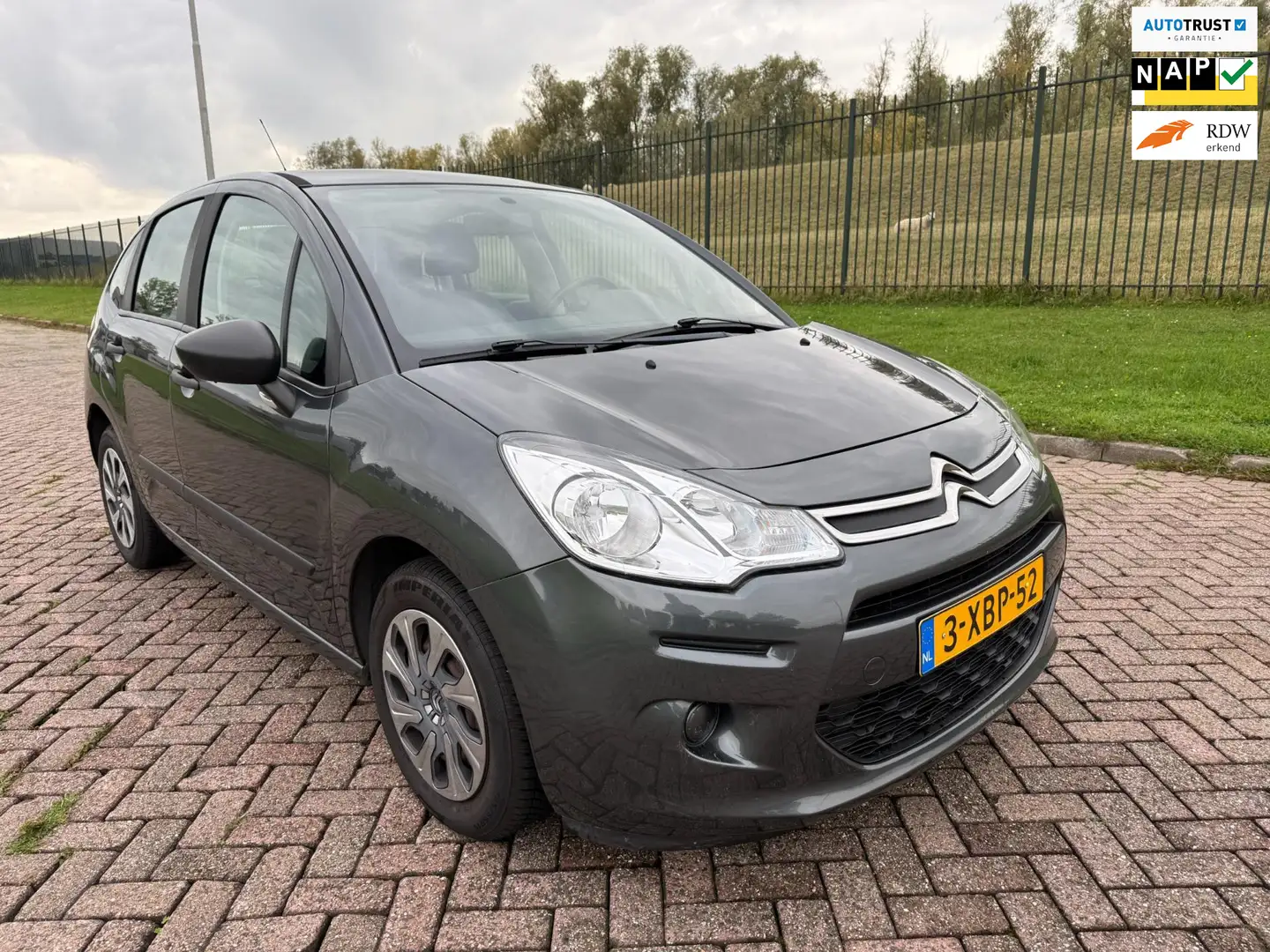 Citroen C3 1.0 VTi Attraction Gris - 1