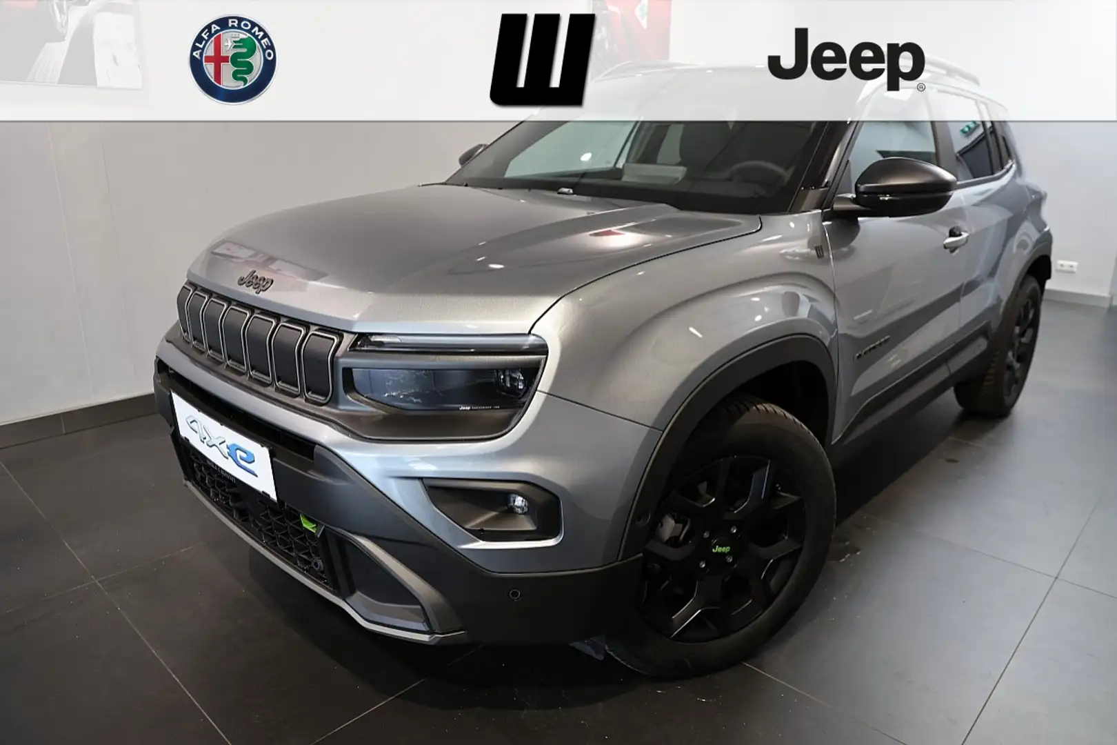 Jeep Avenger 1,2 e-Hybrid 4xe DCT6 Overland Grau - 1