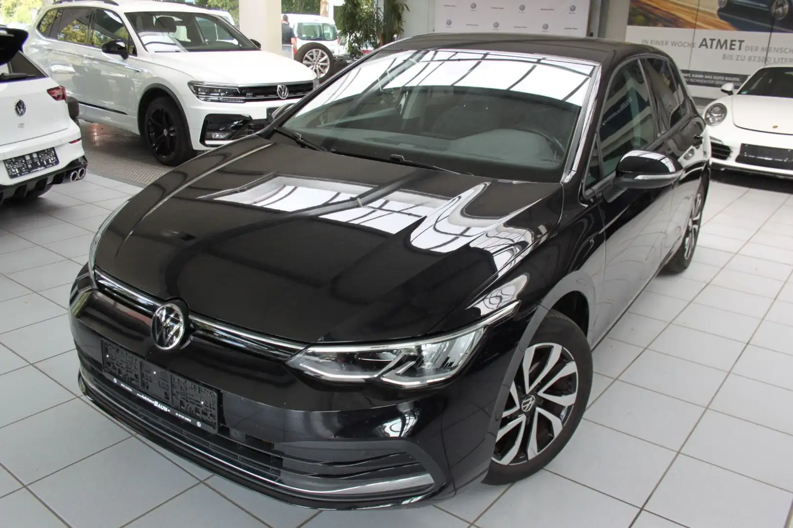 Volkswagen Golf VIII Lim./ACTIVE/ACC/STZHZ/NAVI/APP/PDC/ALU Noir - 1