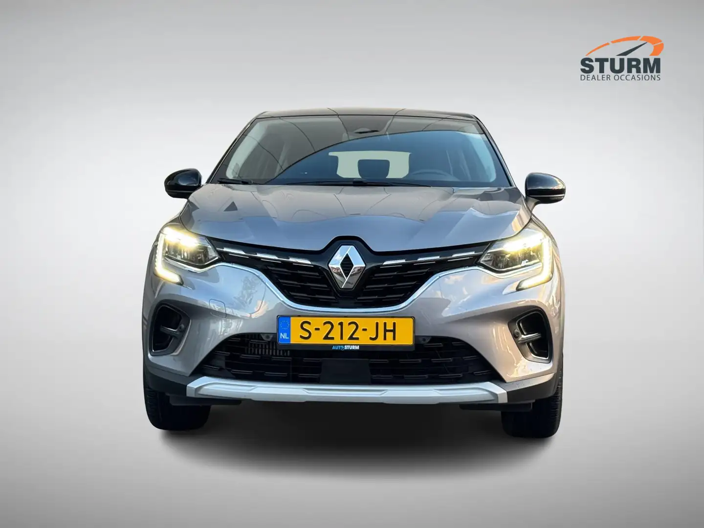 Renault Captur 1.3 TCe 140 Intens Automaat, Trekhaak! Grijs - 2