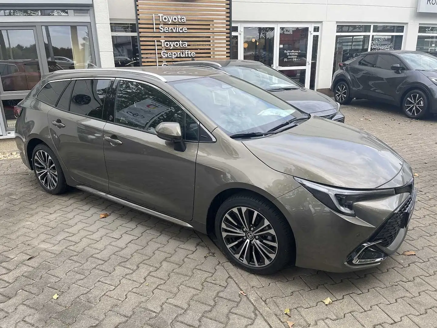 Toyota Corolla Touring Sports Hybrid 1.8 Team D Argent - 1