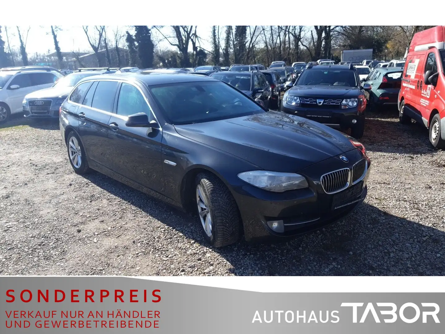 BMW 520 520d Touring Steptronic Navi Xenon PDC SHZ AHK Grau - 2