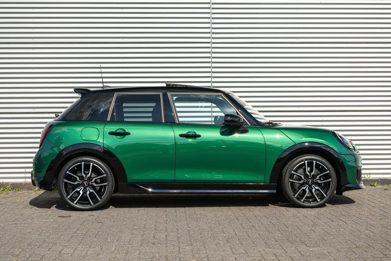 MINI Cooper C 2026 — фото 15