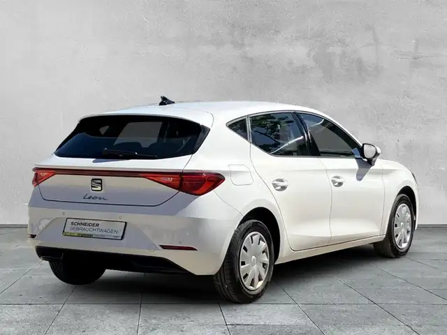 Seat Leon view 5