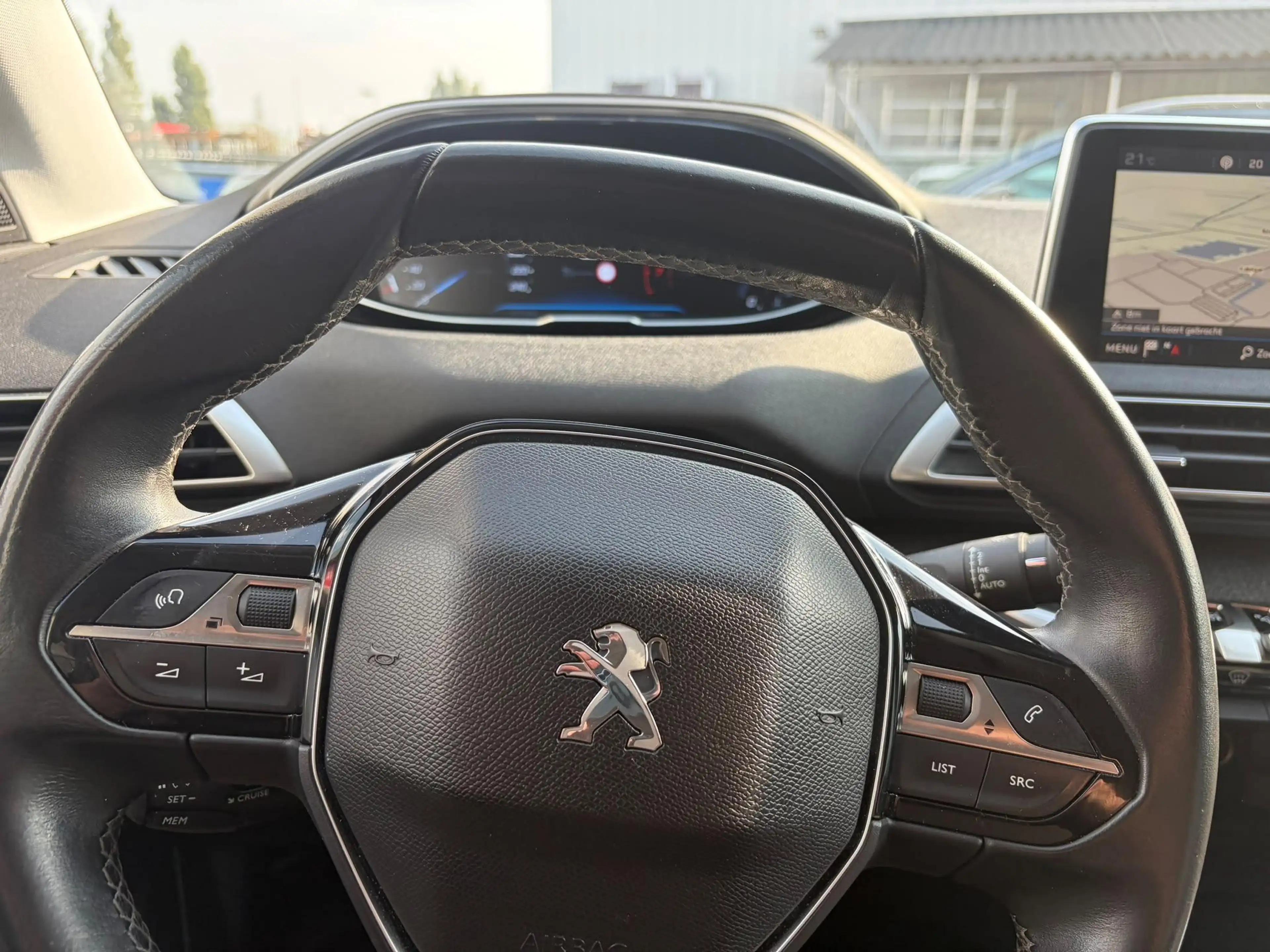 Peugeot 3008 1.2 PureTech Blue Lease Premium Clima, cruise, pdc — photo 15