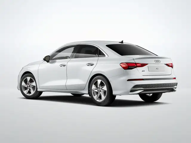 Audi A3 view 5