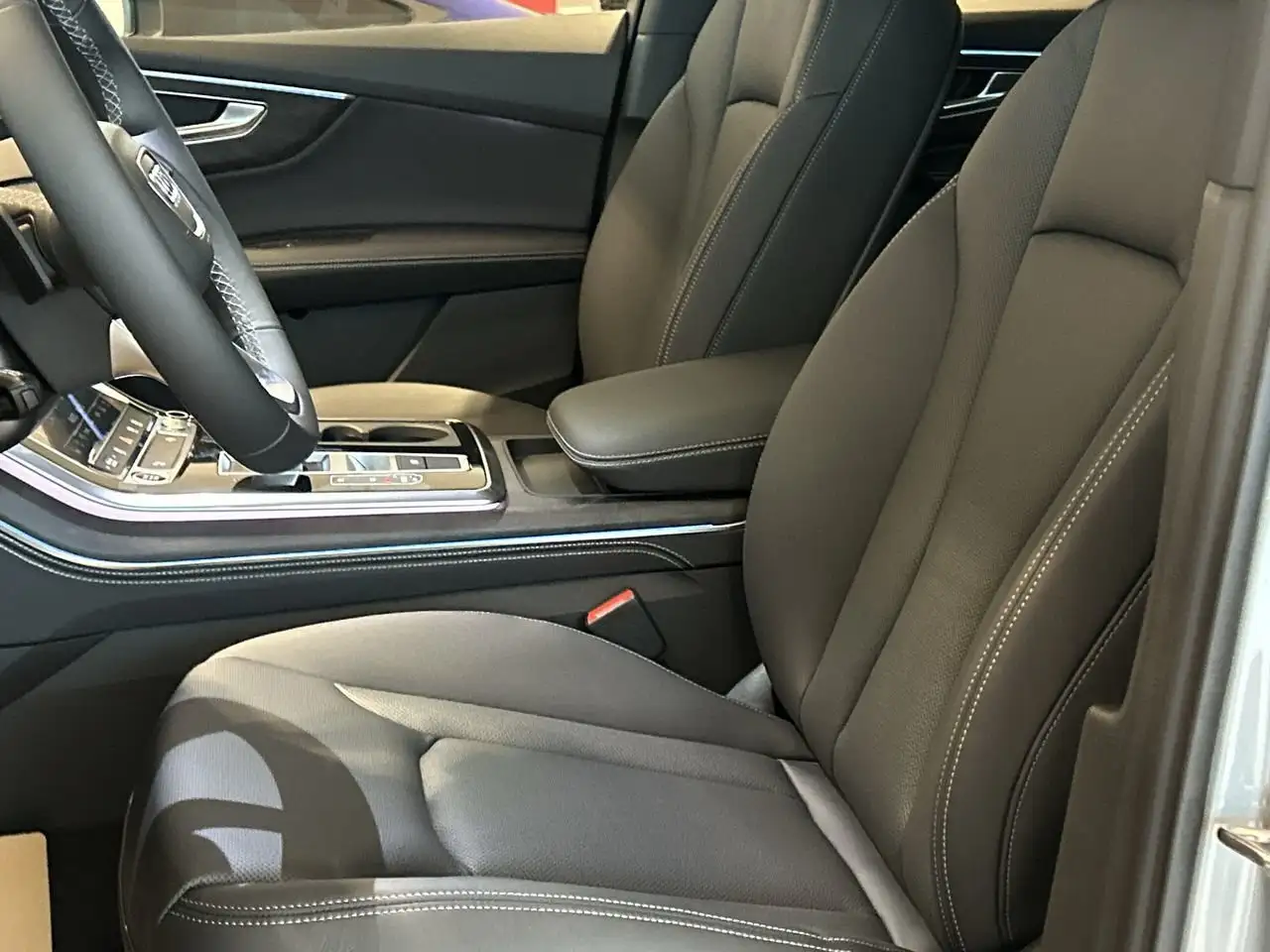 Audi Q7 снимка Audi Q7