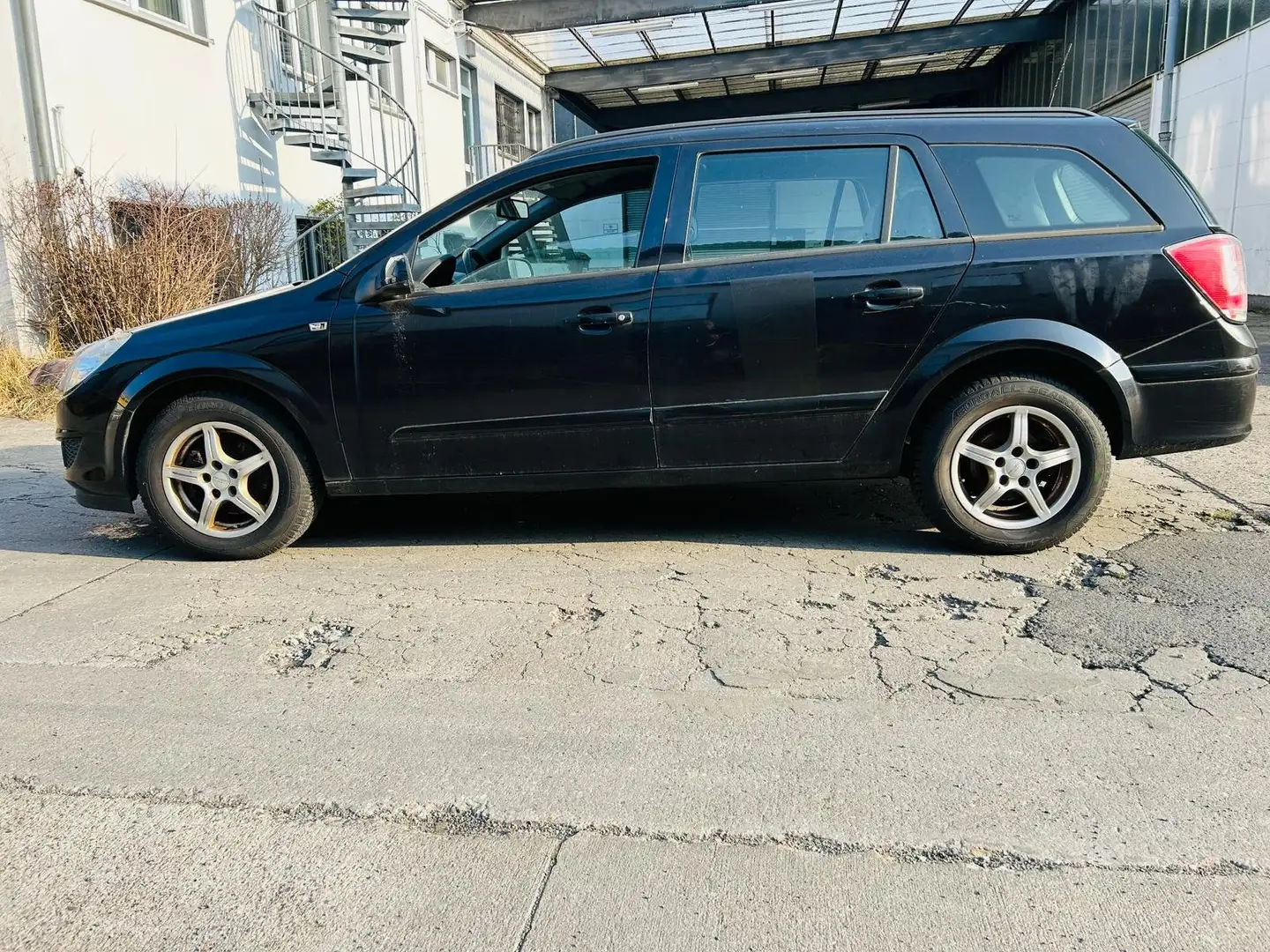 Opel Astra 1.4 Astra Station Wagon Noir - 2