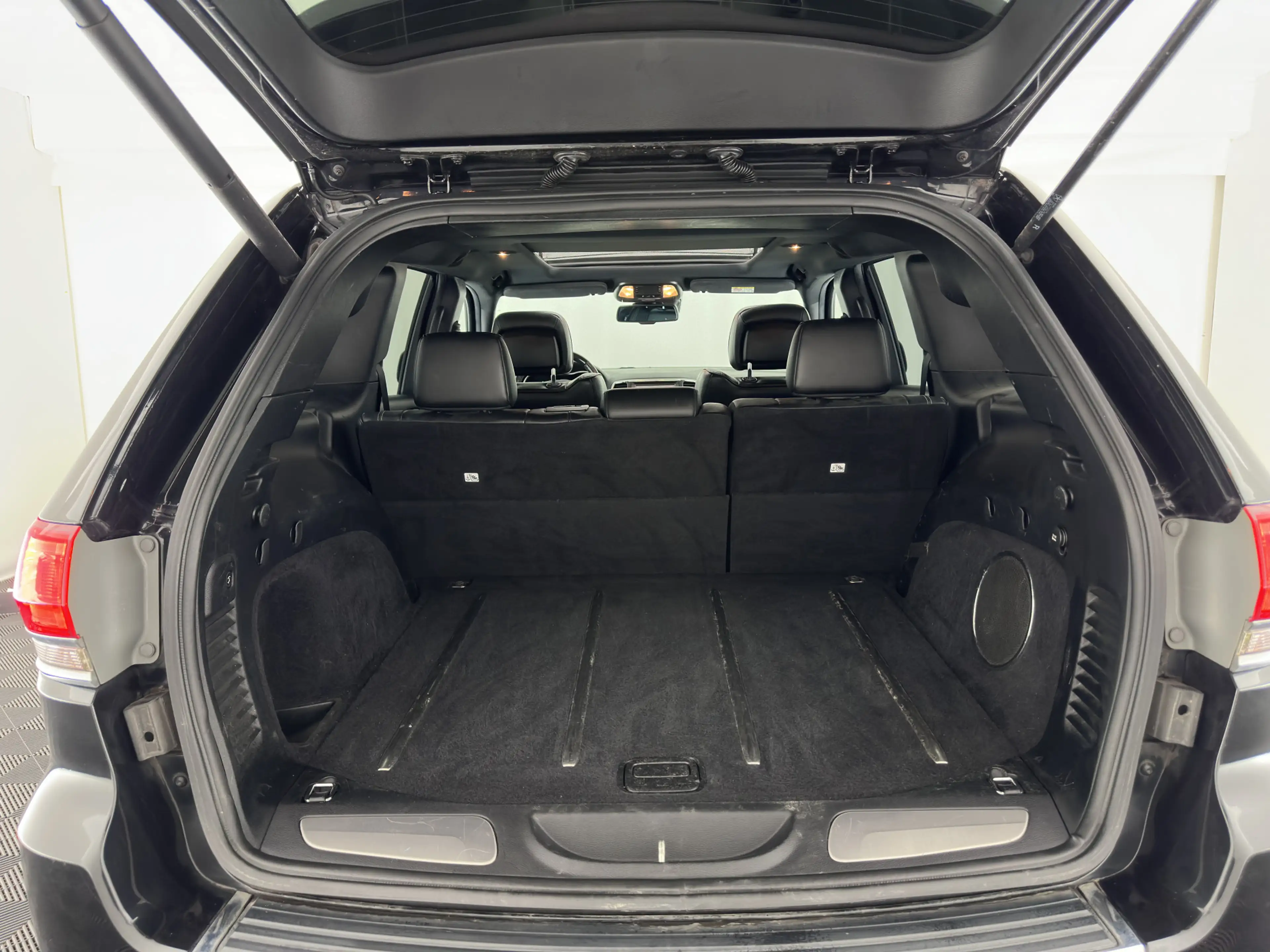 Jeep Grand Cherokee 3.0 CRD 75TH Anniversary Overland Aut. *PANO | LE — photo 12