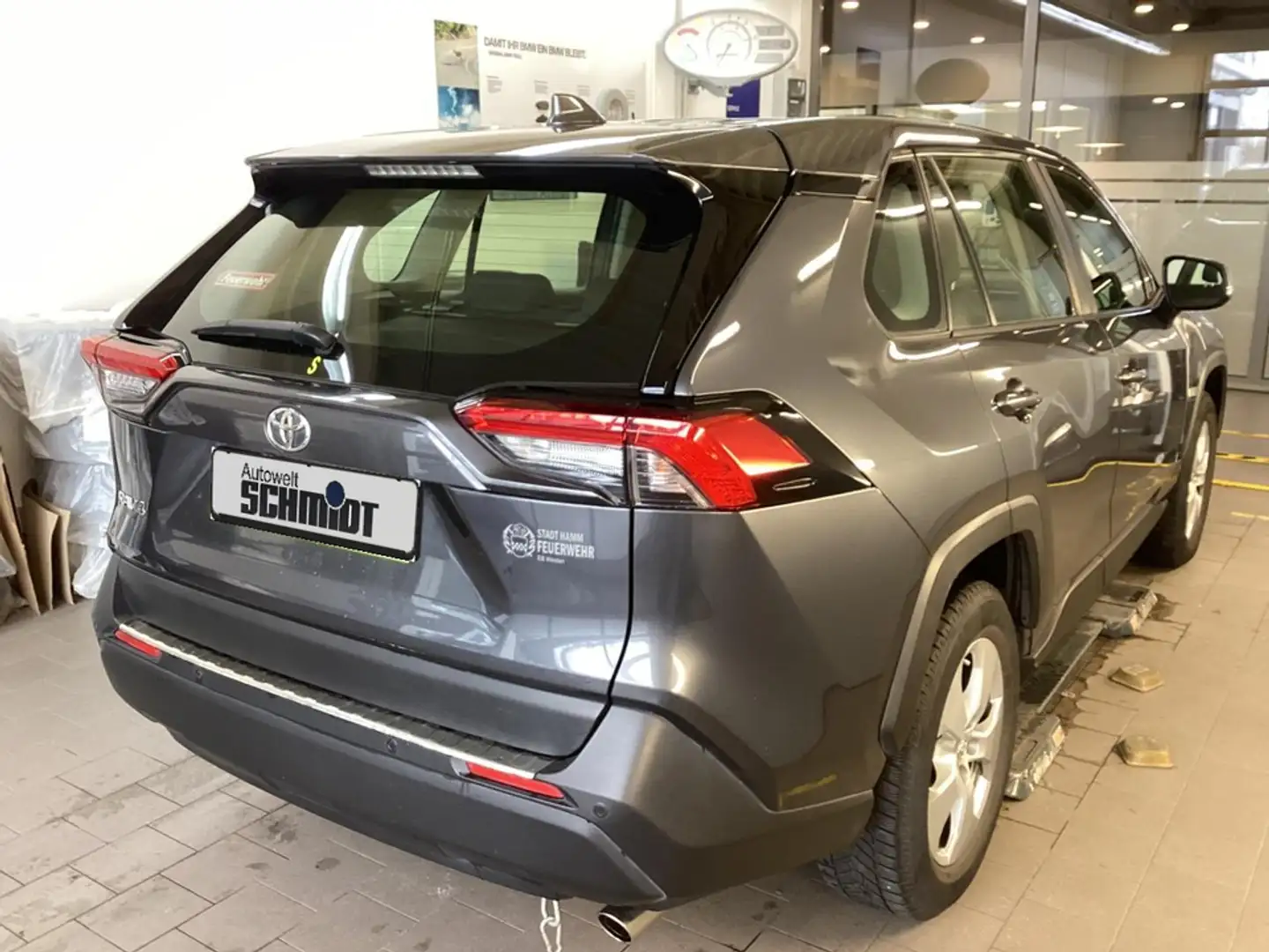 Toyota RAV 4 RAV4 2.0 Valvematic + 1.HAND + GARANTIE Gris - 2