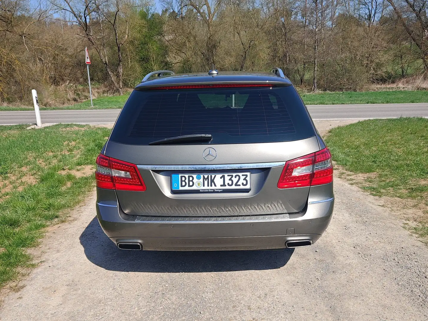 Mercedes-Benz 220 220 T model Maro - 2