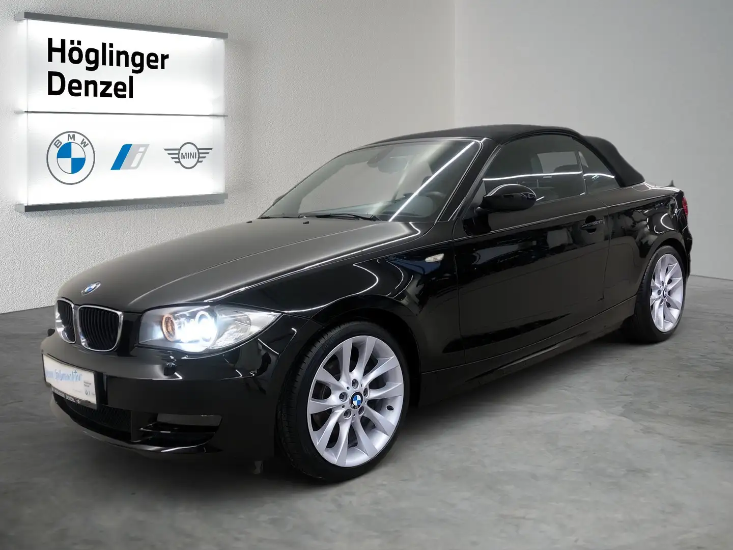 BMW 118 i Schwarz - 2