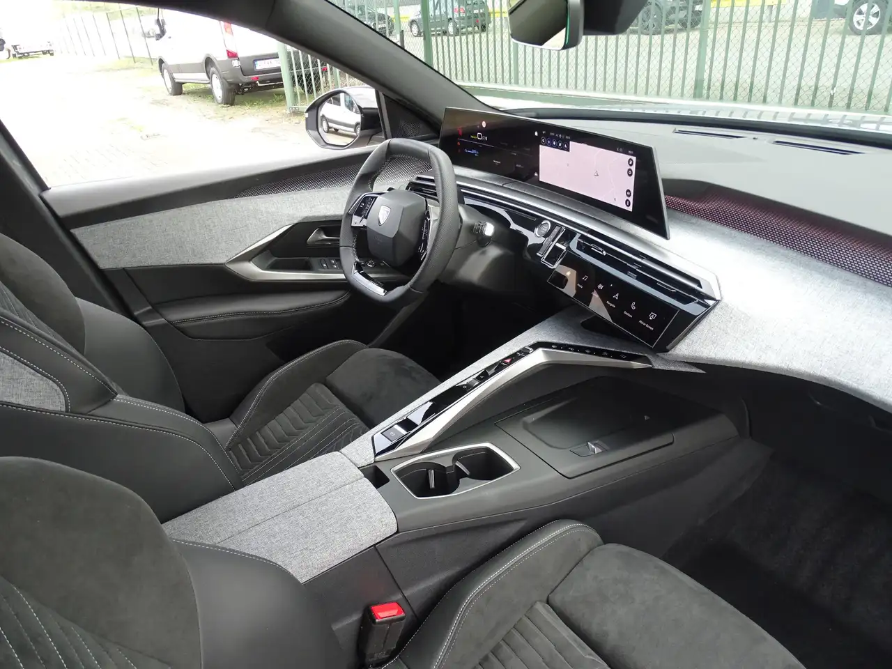 Peugeot 5008 2026 — фото 15