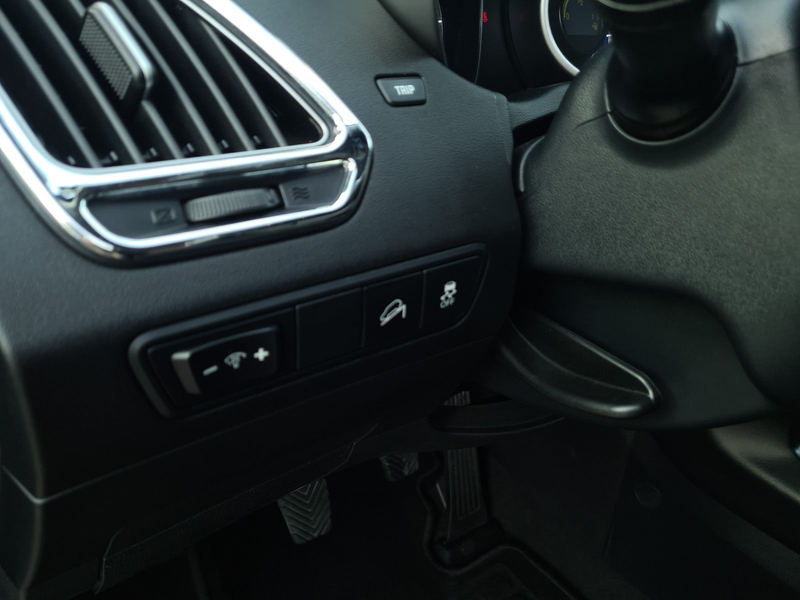 Hyundai iX35 2.0 Style 2WD * LEDER/ KLIMAAUT./ SHZ V+H * — photo 14