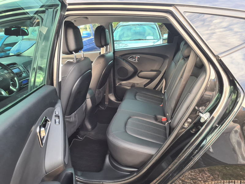 Hyundai iX35 2.0 Style 2WD * LEDER/ KLIMAAUT./ SHZ V+H * — photo 7