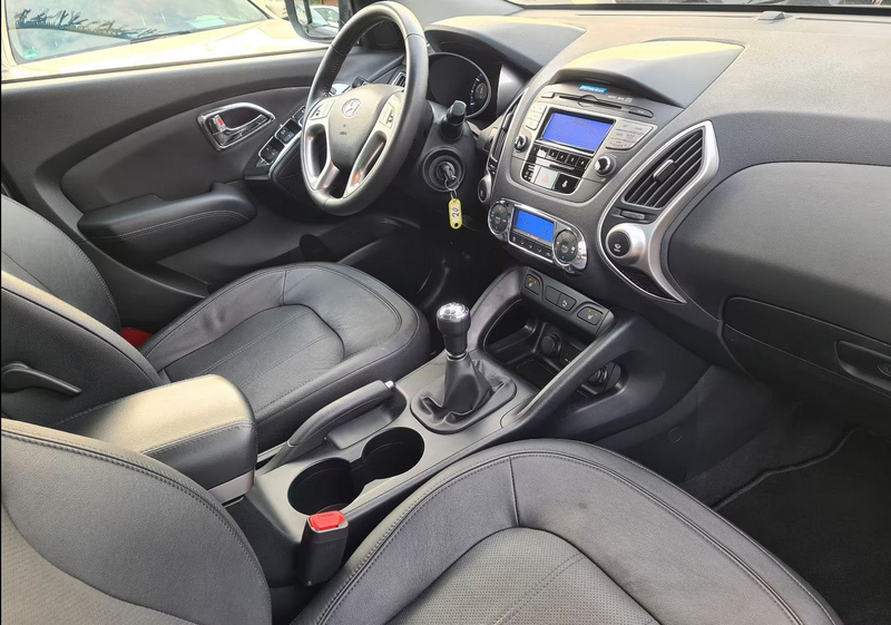 Hyundai iX35 2.0 Style 2WD * LEDER/ KLIMAAUT./ SHZ V+H * — photo 4