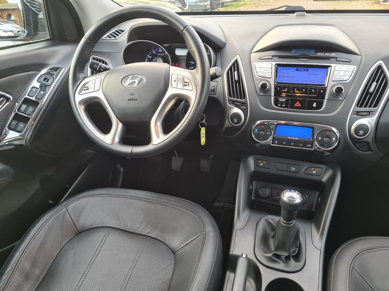 Hyundai iX35 2.0 Style 2WD * LEDER/ KLIMAAUT./ SHZ V+H * — photo 5