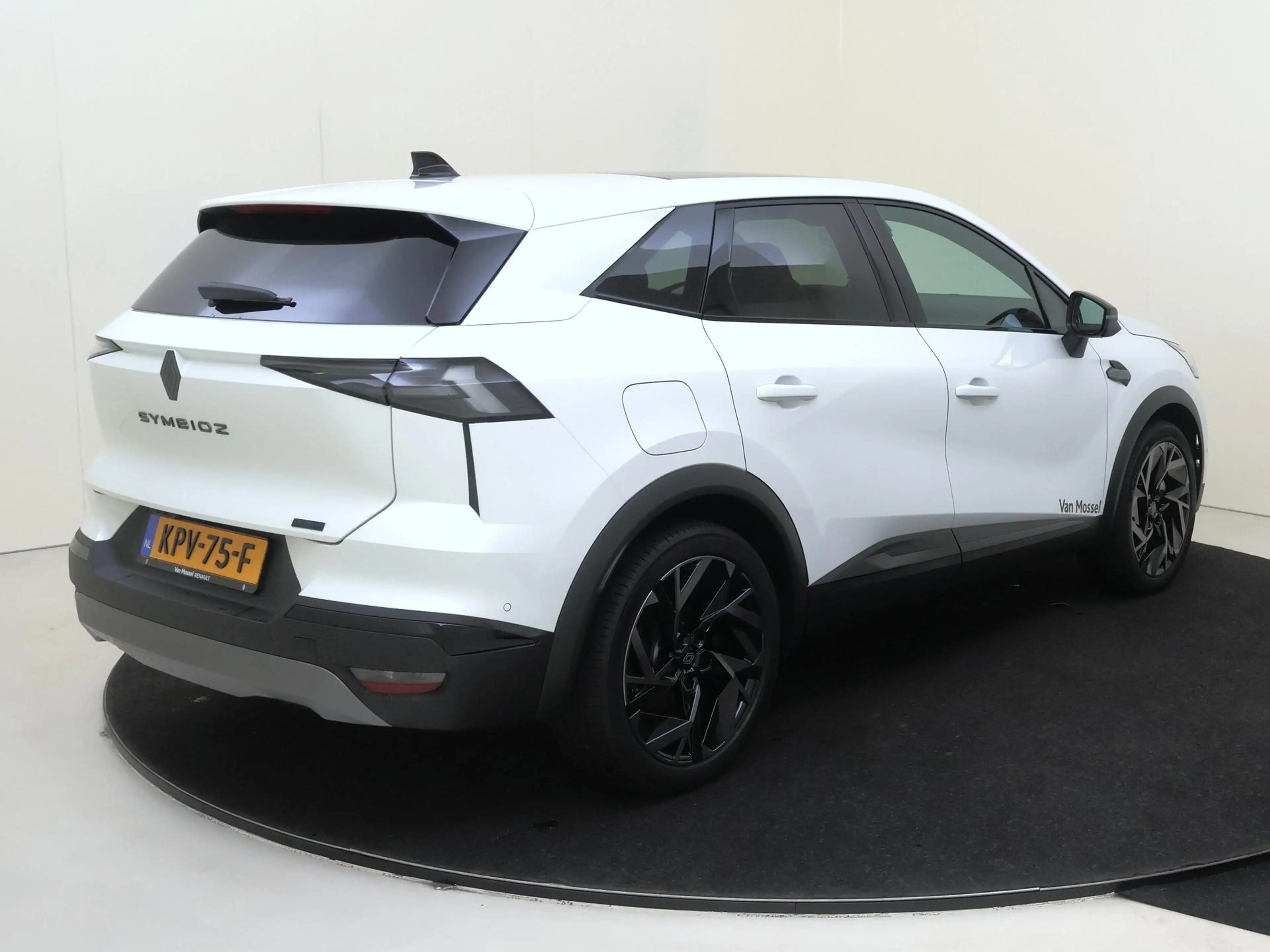 Renault Symbioz 1.8 E-Tech full hybrid 160 Esprit Alpine Pack driv — photo 4