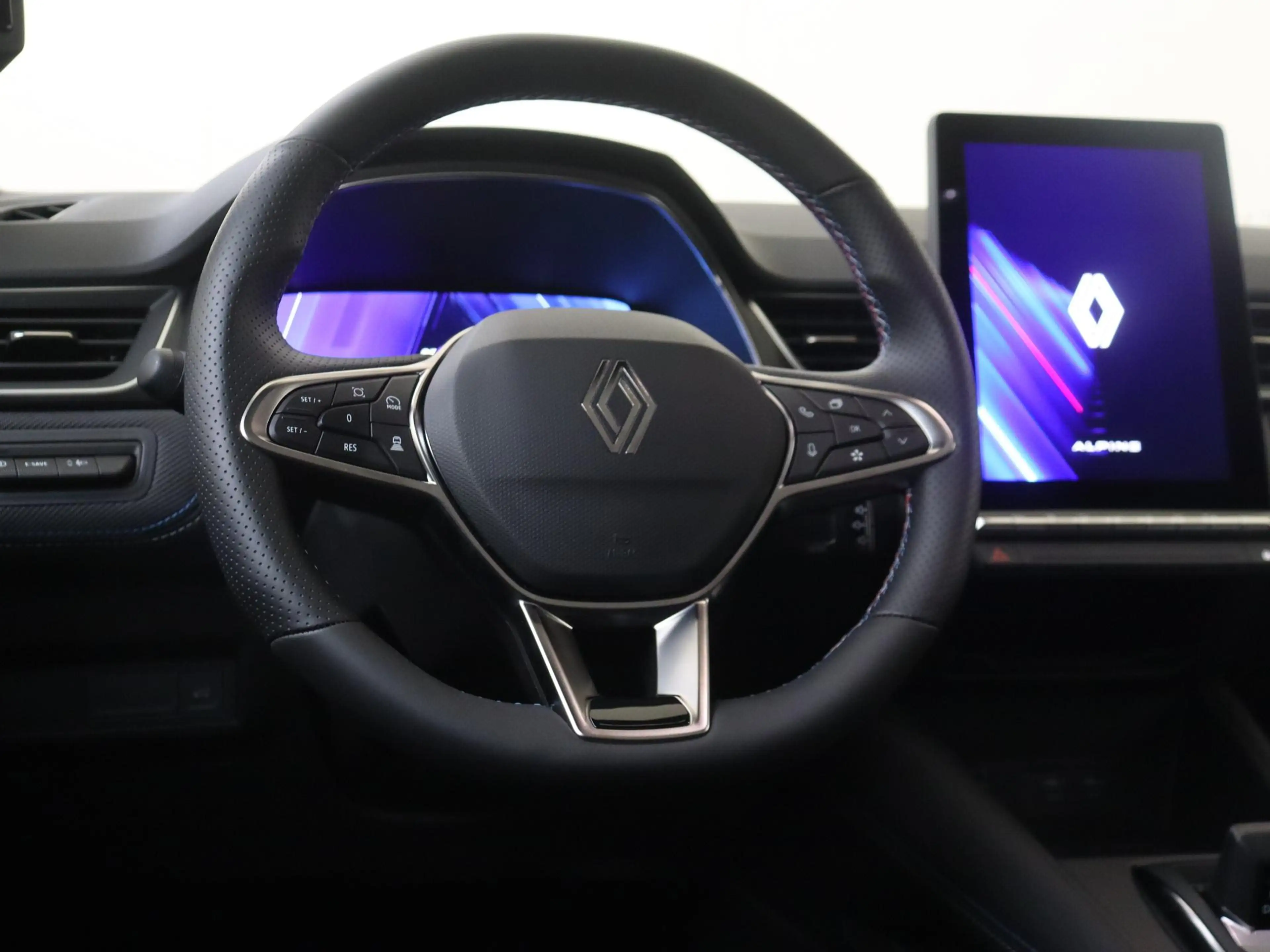 Renault Symbioz 1.8 E-Tech full hybrid 160 Esprit Alpine Pack driv — photo 10