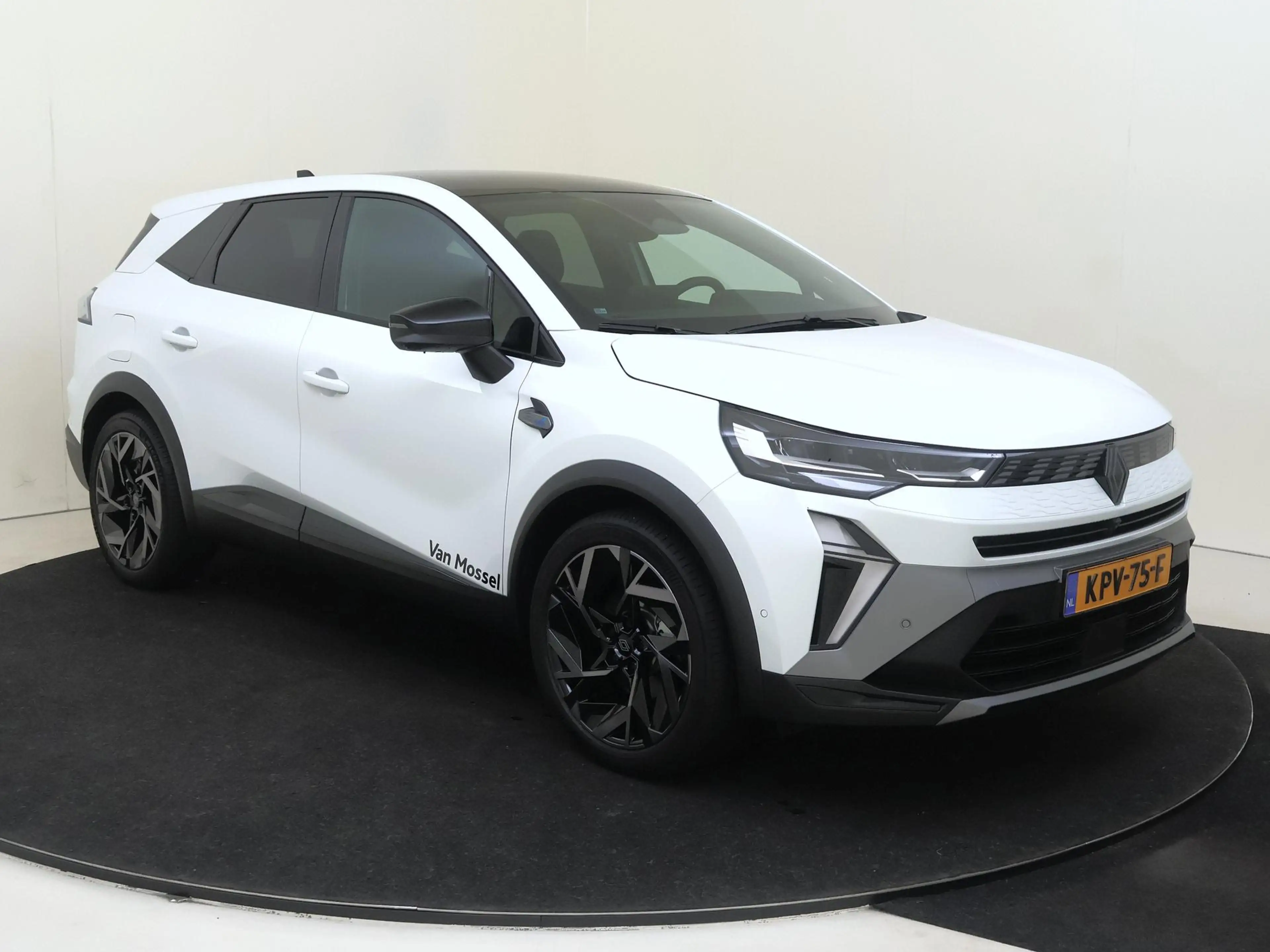 Renault Symbioz 1.8 E-Tech full hybrid 160 Esprit Alpine Pack driv — photo 2