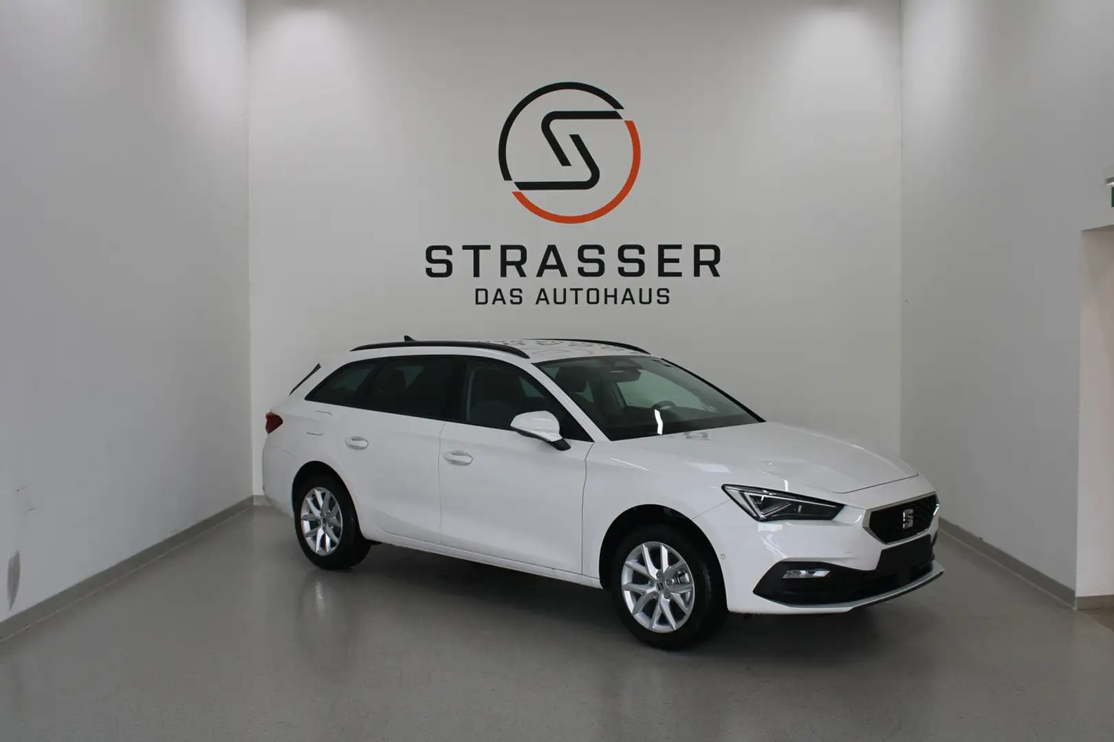 SEAT Leon Style Edition 1.5TSI 115PS Weiß - 1