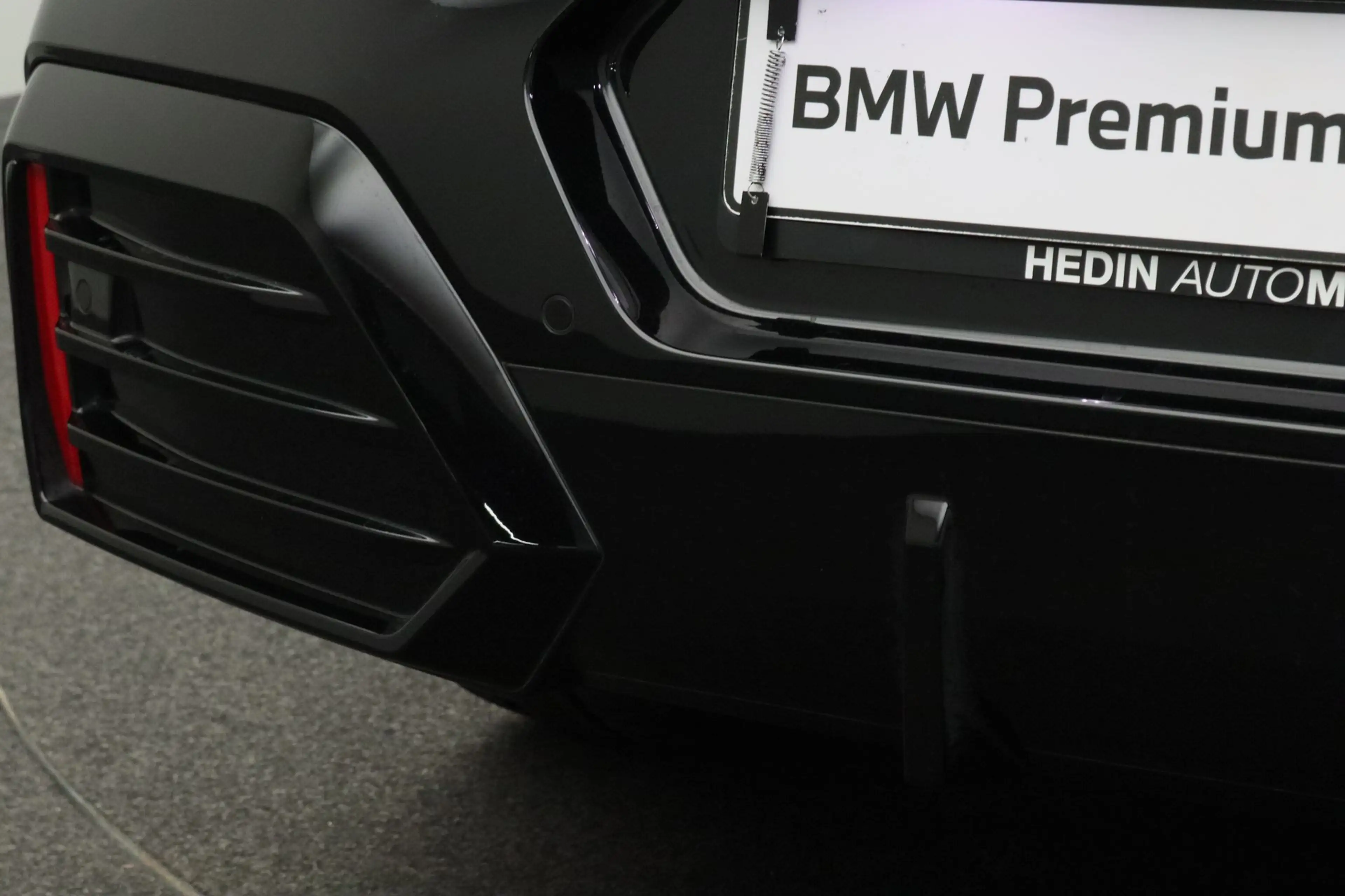 BMW iX2 xDrive30 67 kWh M-Sport Pro | Harman Kardon | 19 i — photo 6
