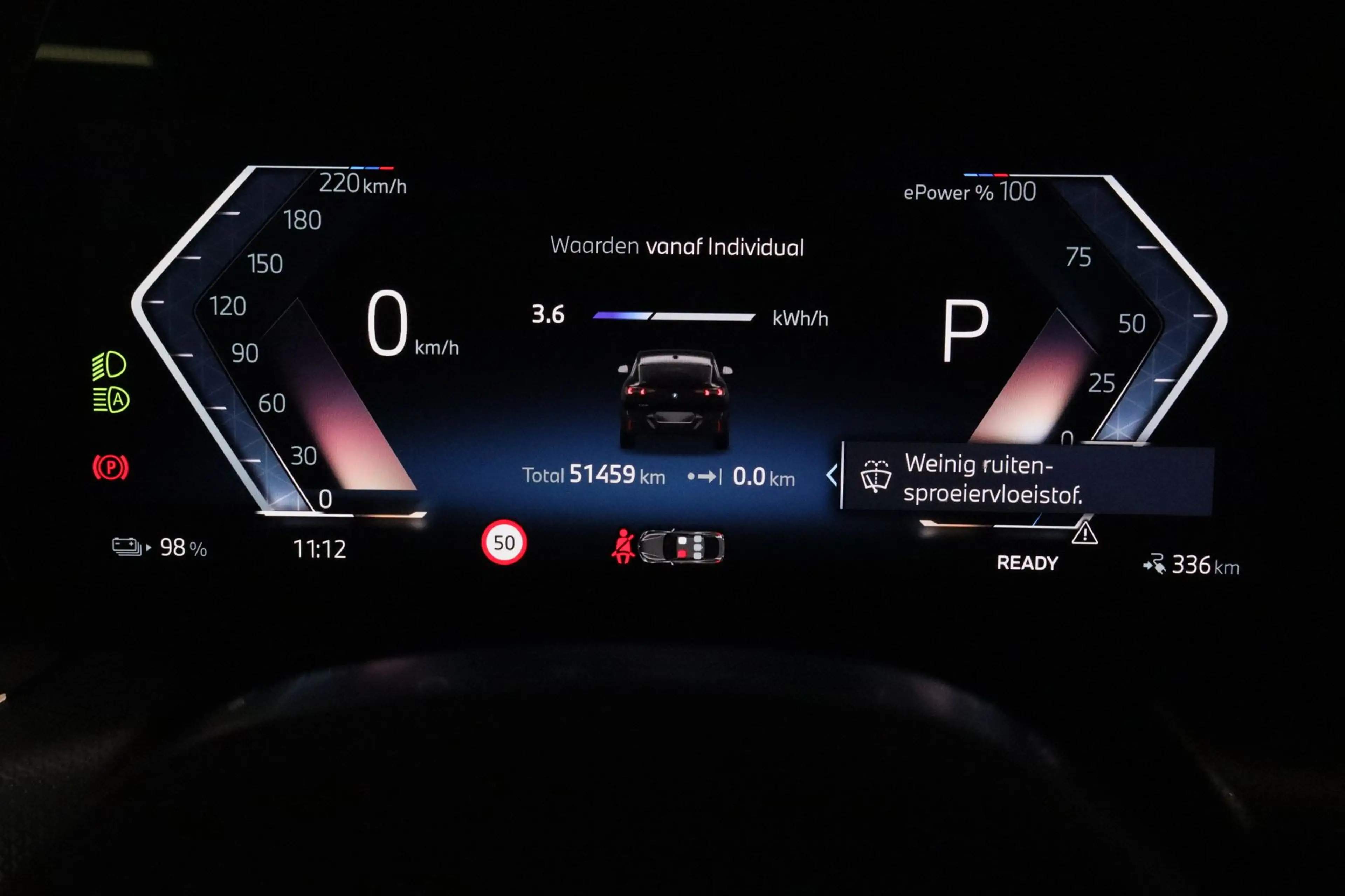 BMW iX2 xDrive30 67 kWh M-Sport Pro | Harman Kardon | 19 i — photo 3