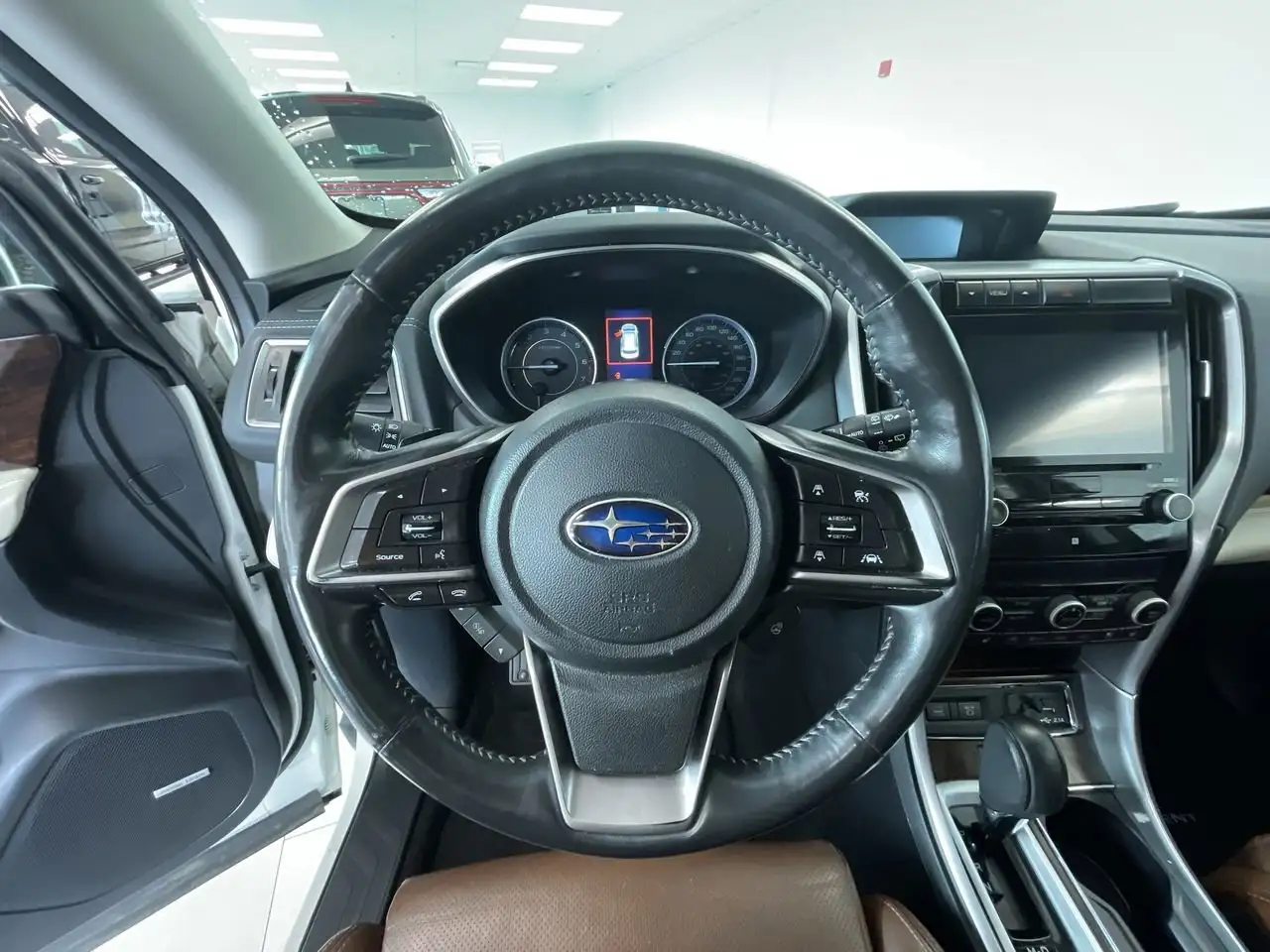 Subaru Ascent photo Subaru Ascent