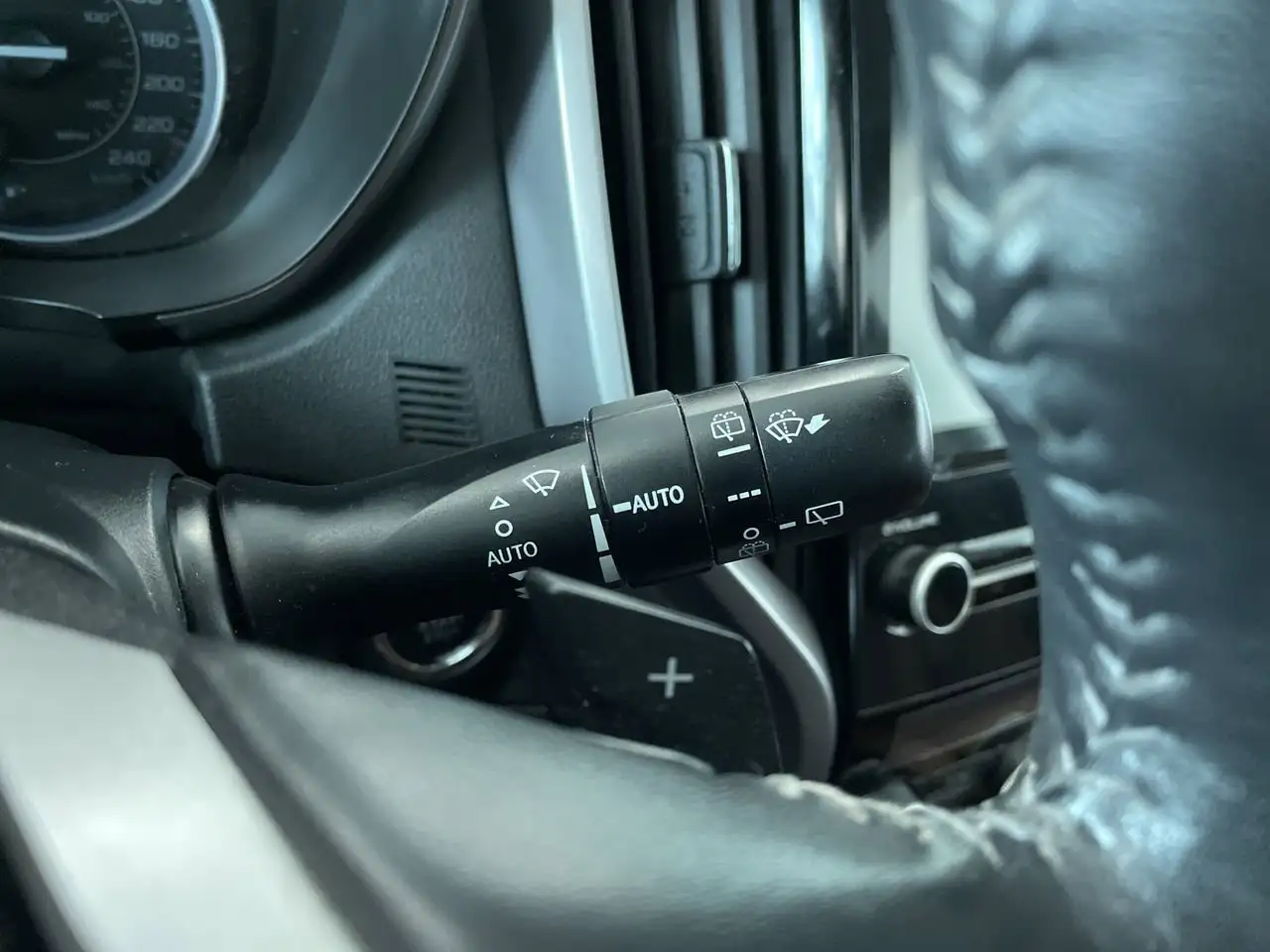 Subaru Ascent photo Subaru Ascent