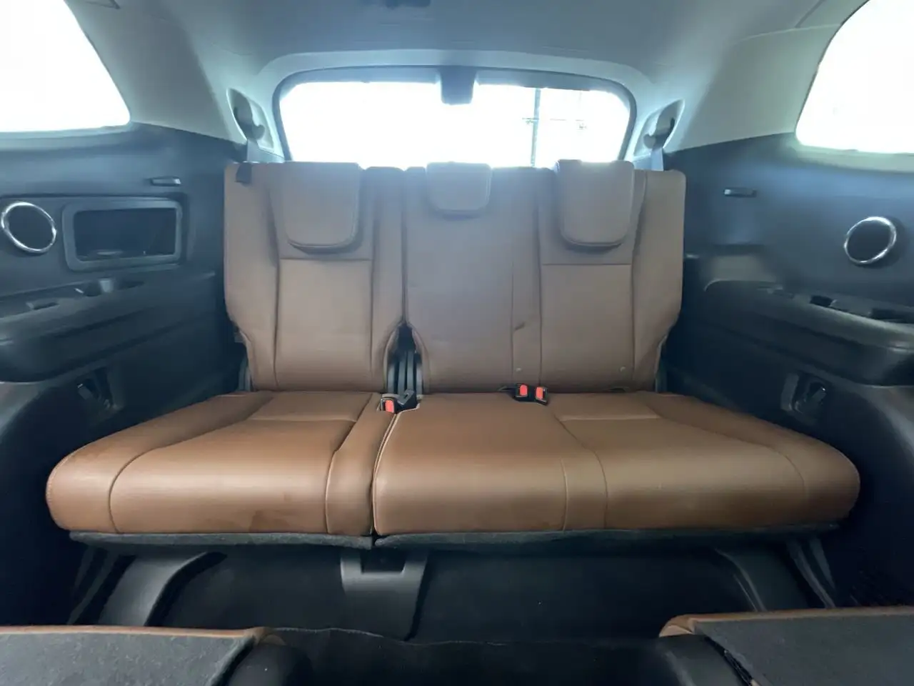 Subaru Ascent photo Subaru Ascent