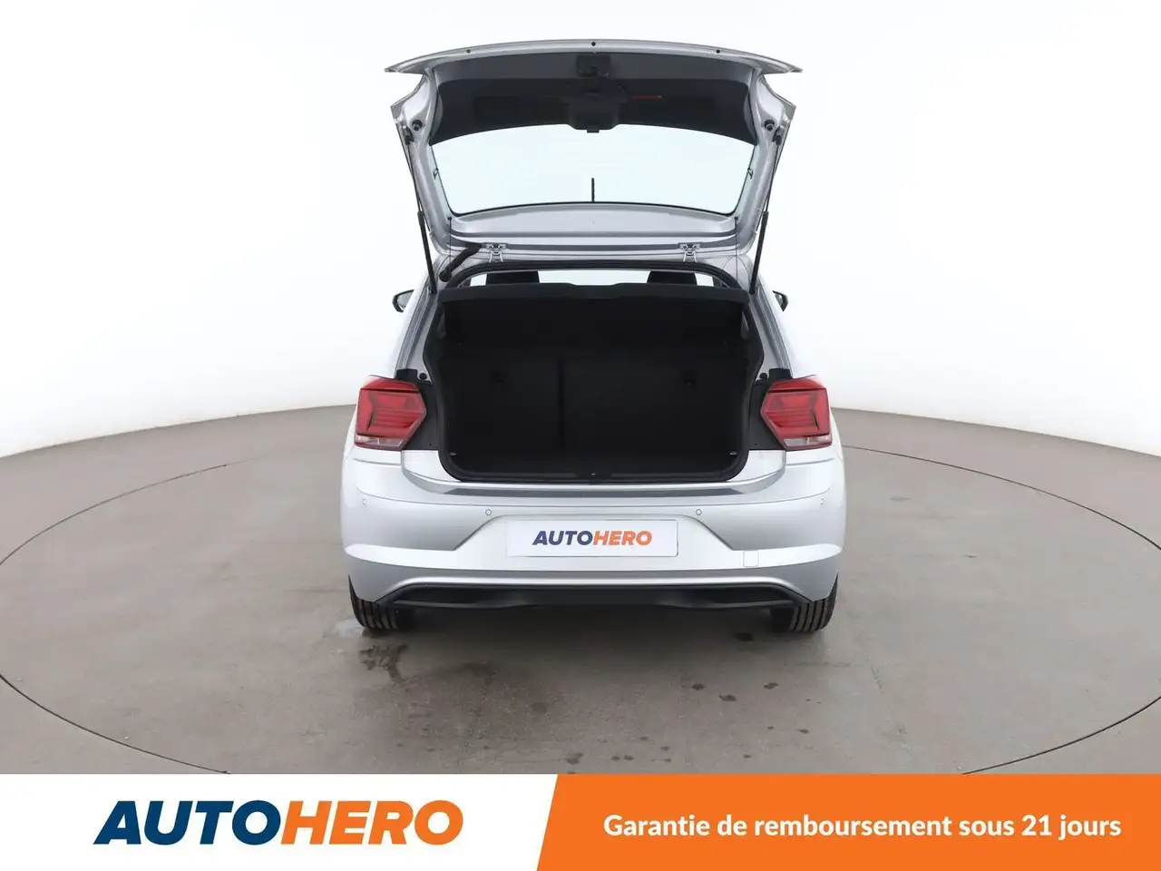 Volkswagen Polo Citadine 5 portes — photo 16