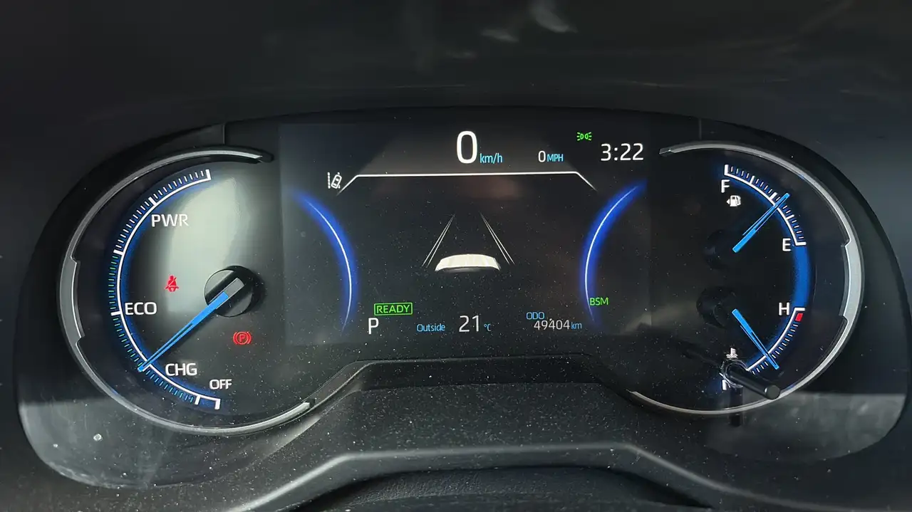 Toyota RAV 4 снимка Toyota RAV 4