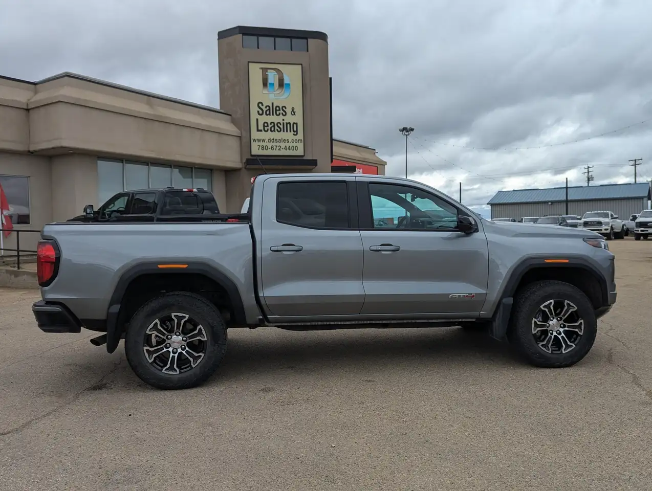 GMC Canyon снимка GMC Canyon