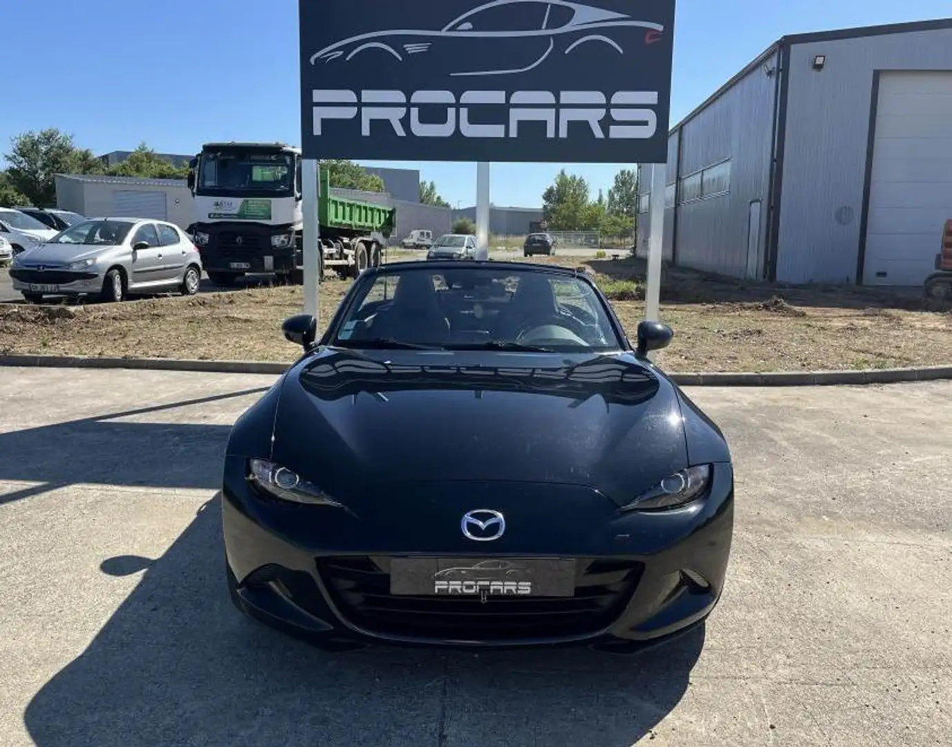 Mazda MX-5 1.5 Skyactiv-G - 131  - ND ROADSTER TOIT SOUPLE Dy Noir - 2