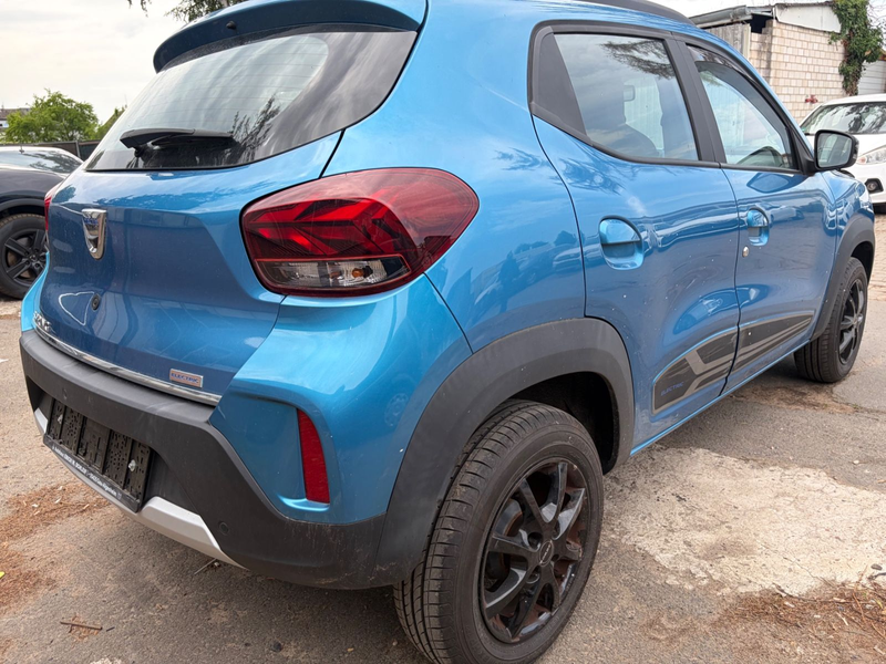 Dacia Spring Comfort Plus NAVI KAMERA LEDER — photo 5