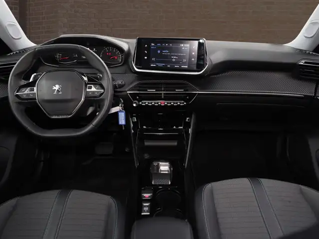 Peugeot 2008 view 12