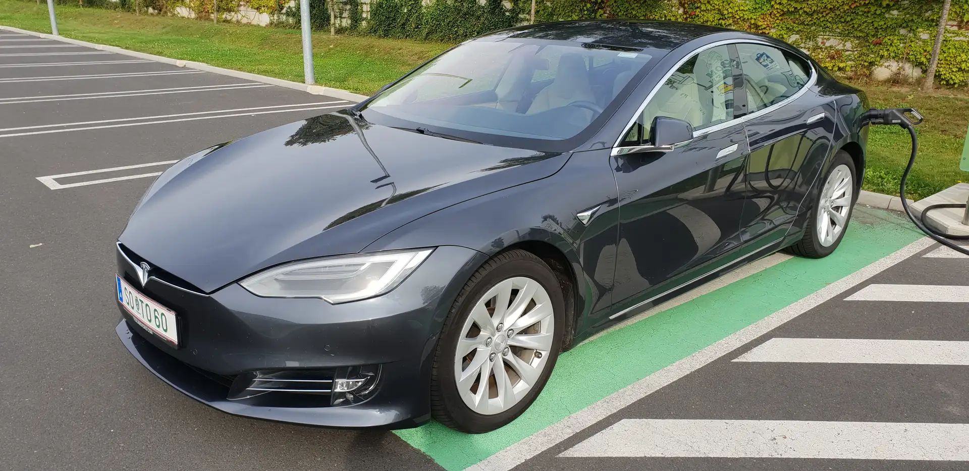 Tesla Model S Model S 90D 90kWh (mit Batterie) srebrna - 1
