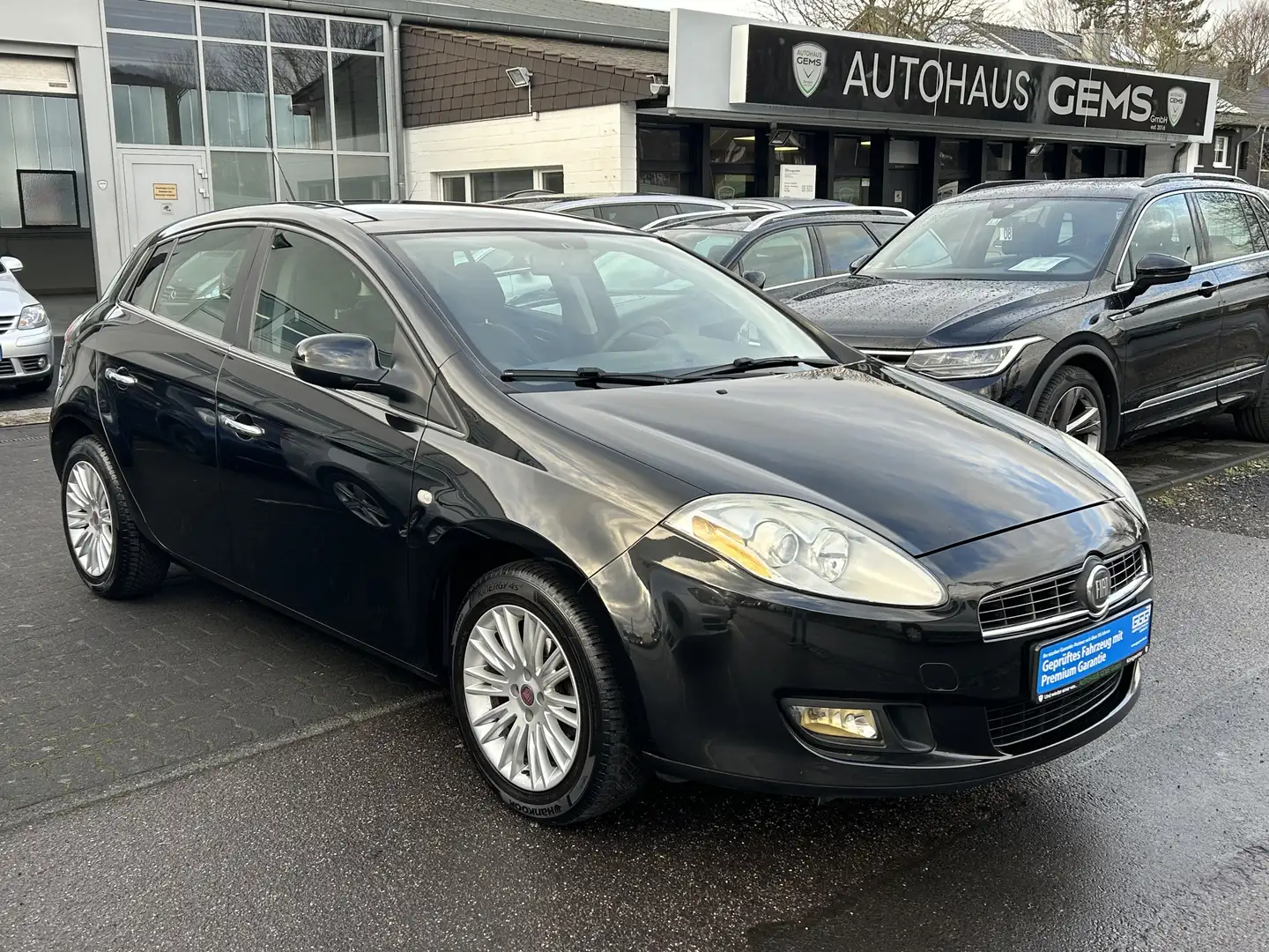Fiat Bravo 1.4 16V Emotion Pano AHK Temp PDC Negro - 1