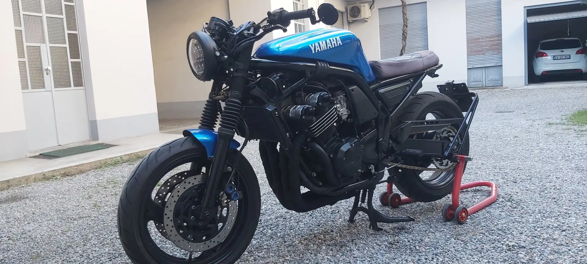 Yamaha FZS 600 Blu/Azzurro - 1